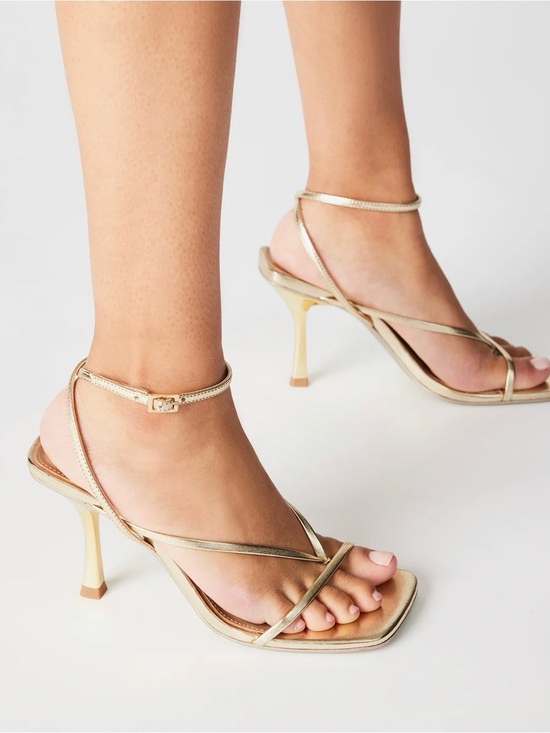 Steve Madden Shoes - Steve Madden Annie Heels in Champagne